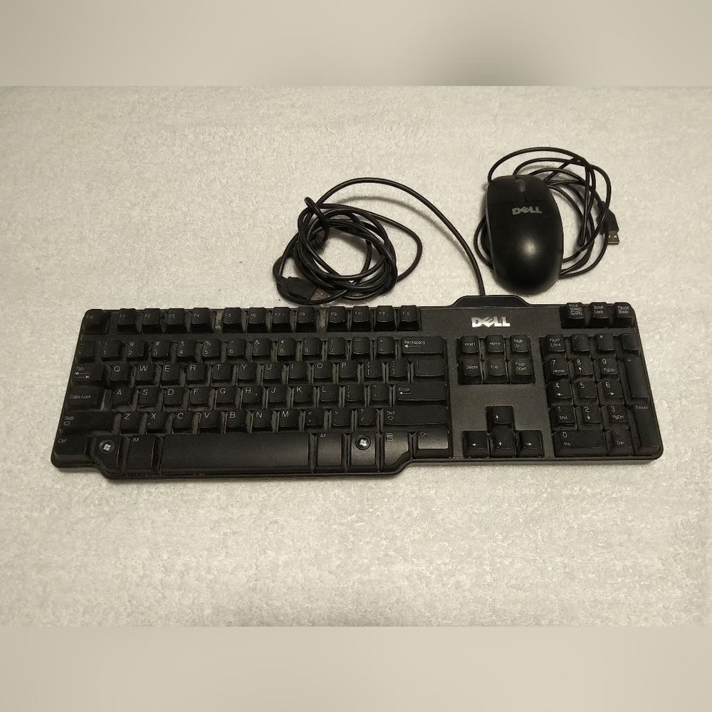 DeLL Keyboard And DeLL Mouse Bundle